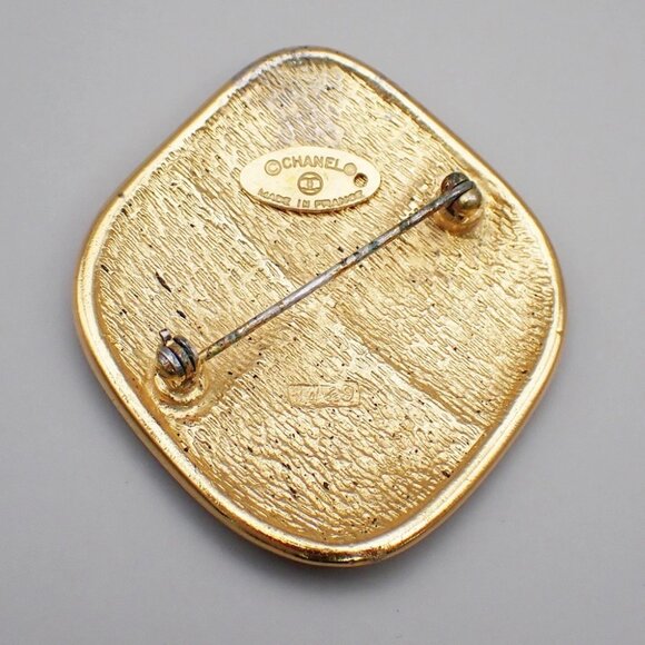 CHANEL CC Diamond Shape Matelasse Pin Brooch GHW France Accessory 62RL371 - Picture 5 of 8